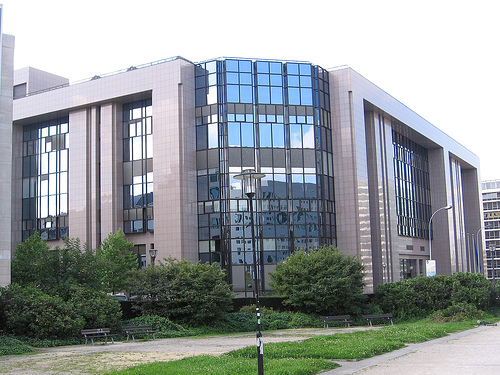 Mossad mag Europese staatshoofden in Brussel ongestraft afluisteren