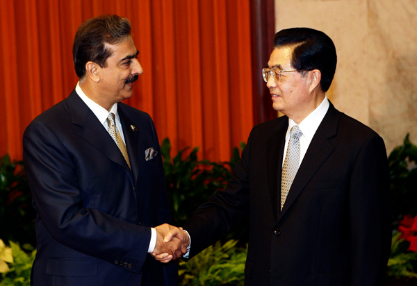 Pakistan zoekt toenadering tot China 