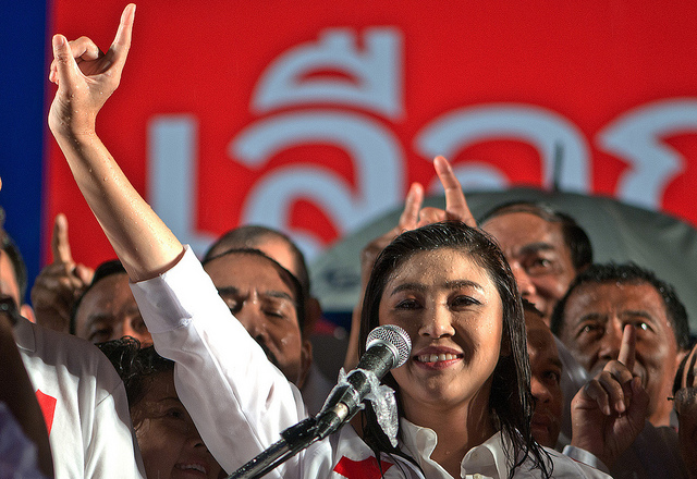 Thaise verkiezing kleurt rood