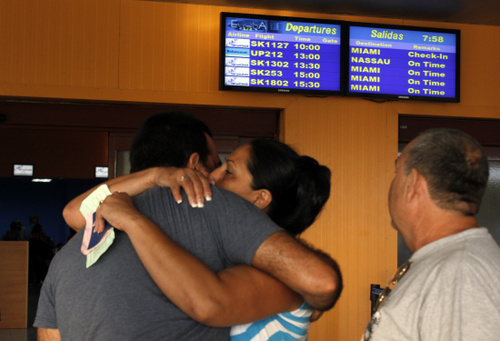 Cubanen hopen op weerzien met geëmigreerde familie 