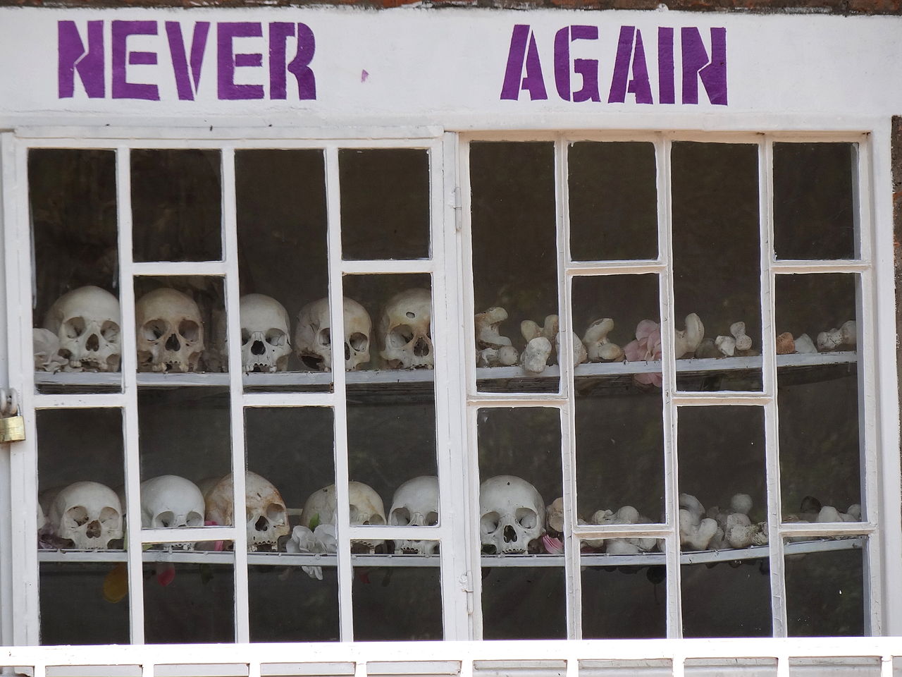 Belangrijke verdachte Rwandese genocide ontloopt proces
