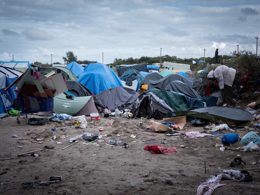 “The Jungle” in Calais wordt gedeeltelijk ontruimd