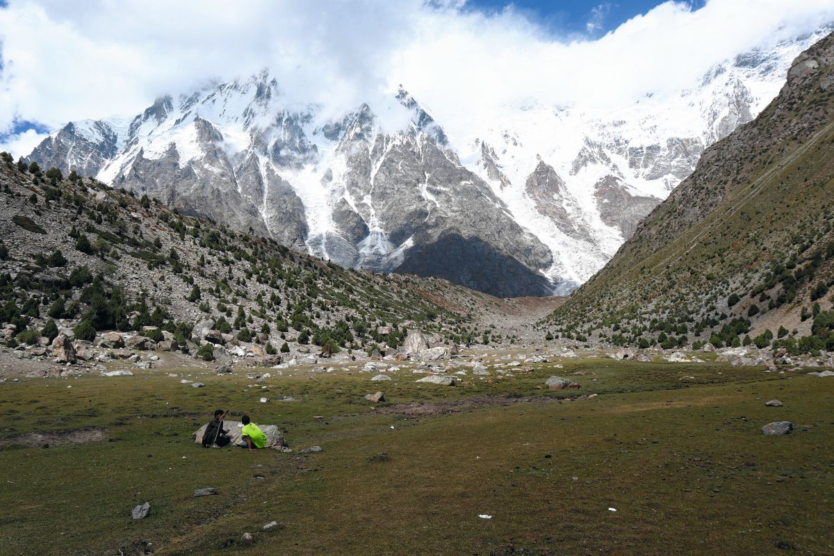 ​​​​​De Himalaya, waar sneeuw, mensen en moeilijke tijden samenwonen