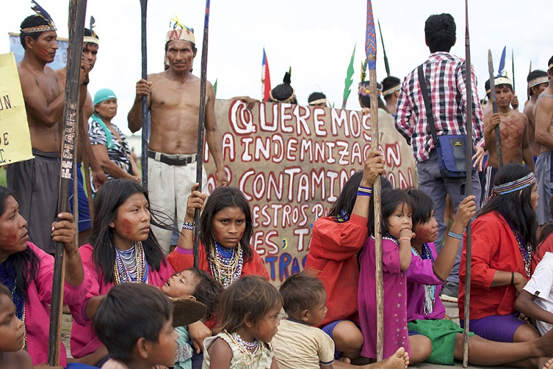 Inheemse volkeren al 50 dagen onverzettelijk tegen vervuiling water door olieontginning