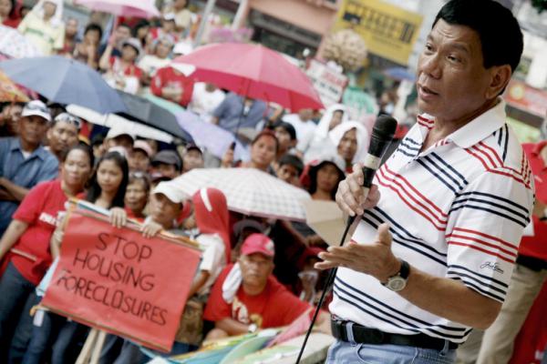 Vijf redenen waarom de nieuwe Filipijnse president Duterte geen 'Filipijnse Trump' is