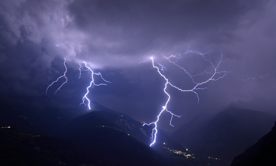 Het bliksemt in de Alpen nu 2 keer zoveel als in 1980
