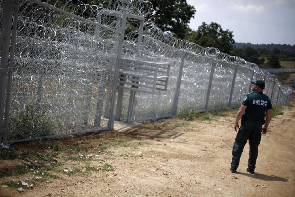 Gevlucht voor IS om te sterven aan de grens met Europa