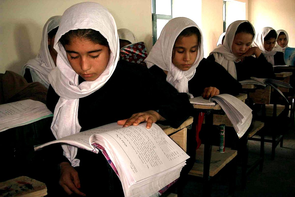 Is het nu over en uit voor meisjesonderwijs in Afghanistan?