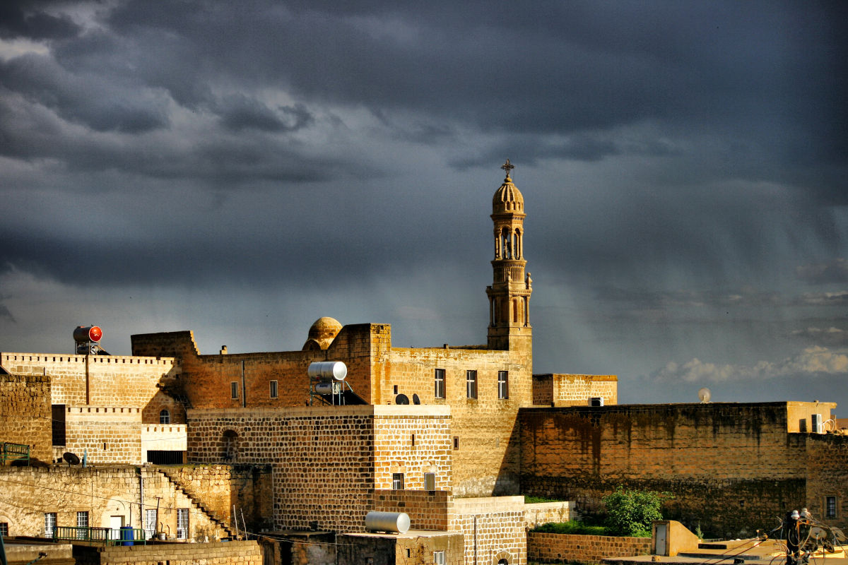 Assyriërs woedend over confiscatie kerken in Mardin