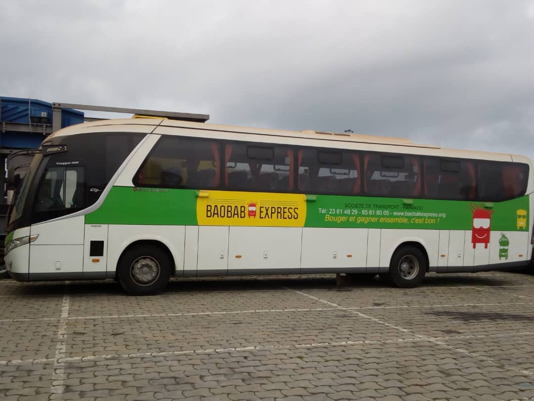 Brengt deze bus Benin op de juiste weg?
