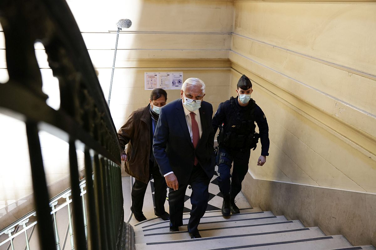 Franse politieke elite in de rechtbank gedwongen tot uitleg omtrent bombardement Bouaké