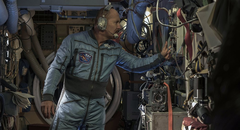 Mooov blogt: “Sergio & Sergei”, zo Cubaanse radioamateur, zo Russische kosmonaut