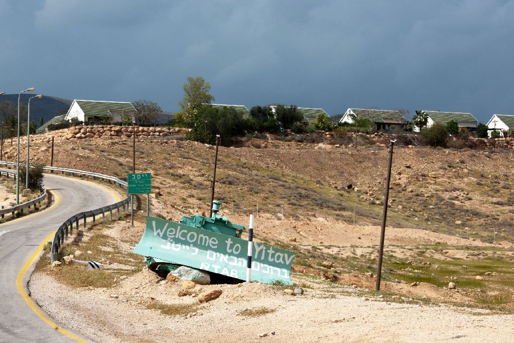 Schaamteloos onrecht in het Israëlisch nederzettingenbeleid: ‘Palestina wordt van de kaart geveegd!’