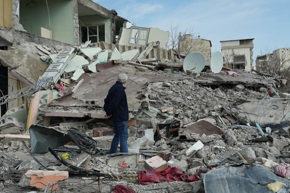 Winstbejag en constructiefouten achter hoge dodentol bij Turks-Syrische aardbevingen