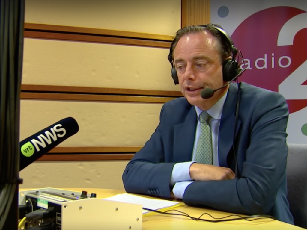 Cas Mudde: ‘De Wever heeft geen probleem met anti-immigratie standpunten Vlaams Belang’
