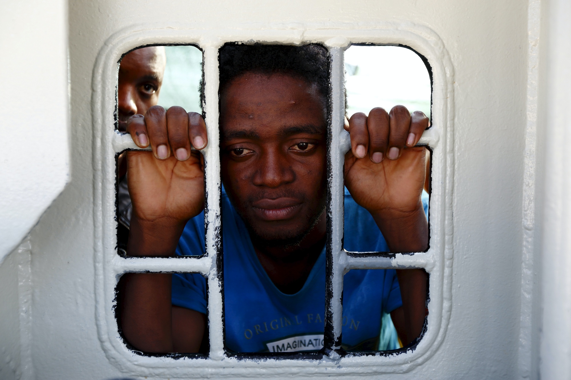 Behandelt Europa mensen op de vlucht als slaven? ‘Wij verdienen het meeste geld aan gesloten grenzen’