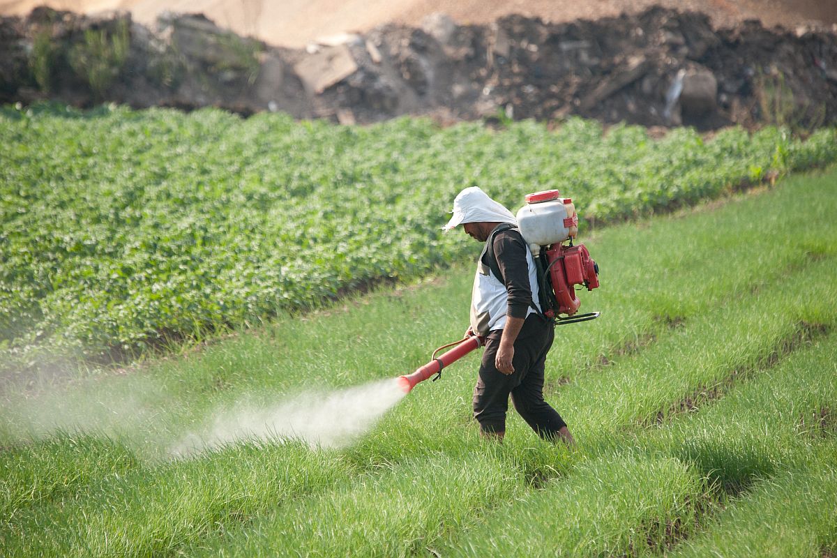 Beloofd Europees exportverbod gevaarlijke pesticiden is nog niet voor morgen