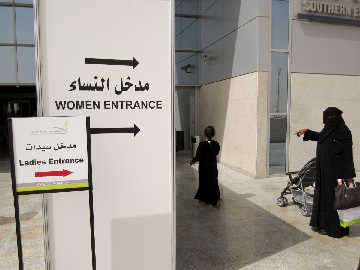 Imagocampagne maakt Saoedi-Arabië niet minder barbaars voor vrouwen