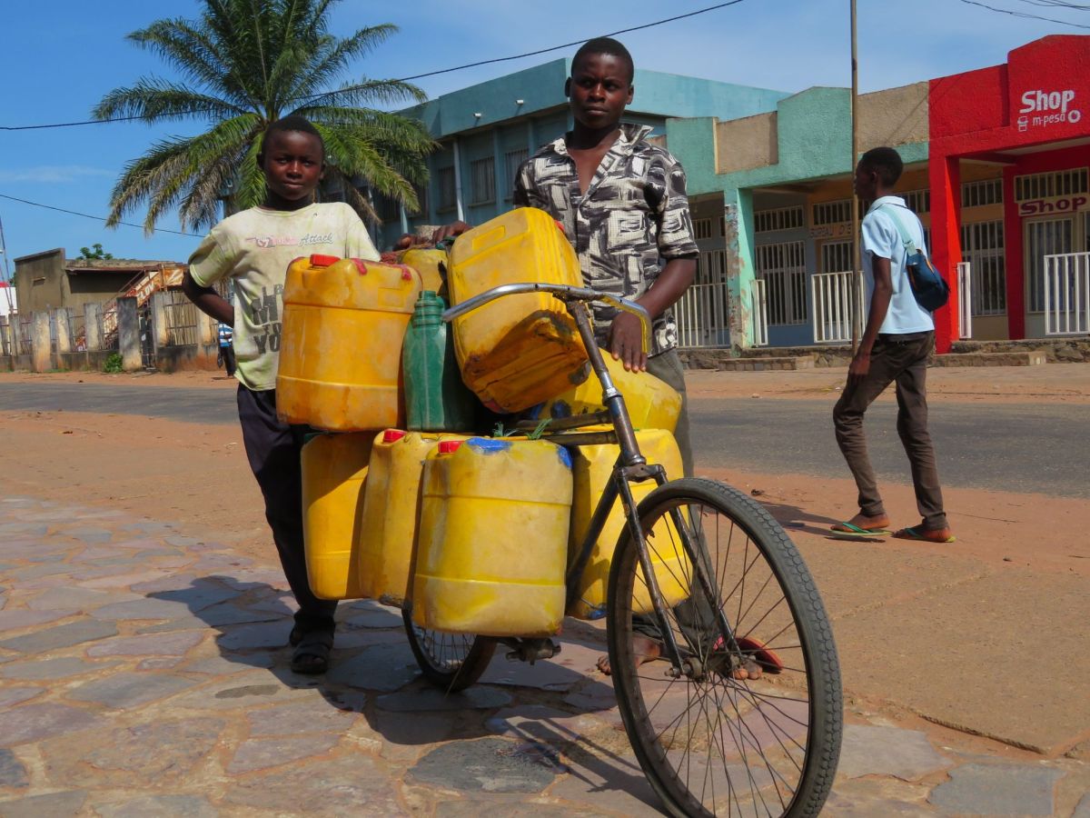 De waterdragers van het Congolese peloton