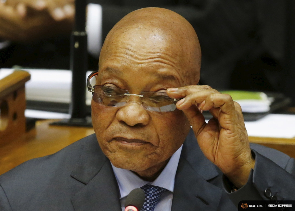 783 aanklachten wegens corruptie. Hoe lang is Zuma nog president?