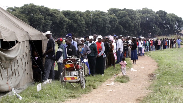 Zimbabwe tussen Kenia en Somalië