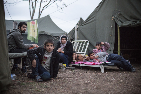 Syrische vluchtelingen in de kou in Bulgarije