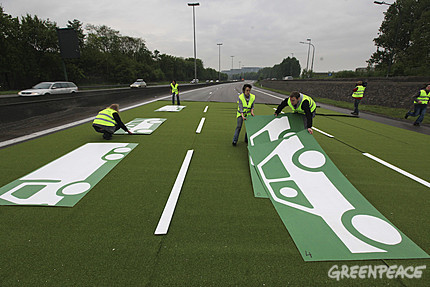 Greenpeace sluit Brusselse Ring